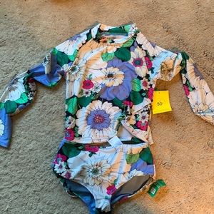 Brand New w tags Gap Kids size 10 3 piece bathing suit rash guard, tank, bottoms